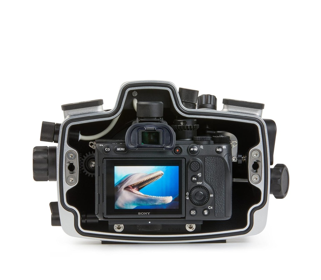 seacam-gehaeuse-sony-a7riva9ii-innen-mit-kamera.jpg